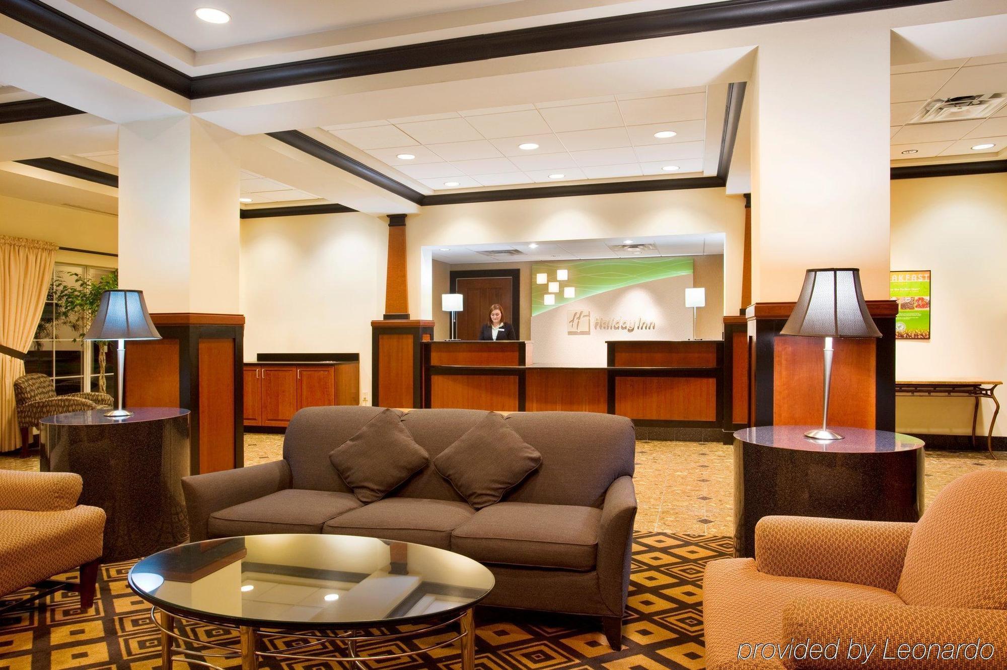 Hotel Grand Rapids-airport By Ihg Cascade